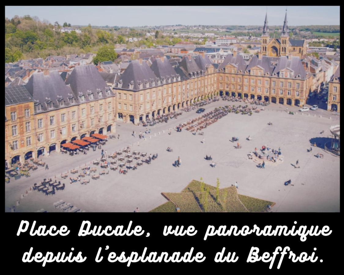 Charleville-Mezieres: Belle Vue Place Ducale Екстер'єр фото
